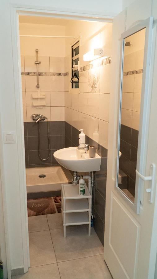 joli appartement avec vue au Moule Le Moule Extérieur photo